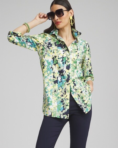 Shop Chico's No Iron Stretch Floral 3/4 Sleeve Tunic Top In Verdant Green Size Small |