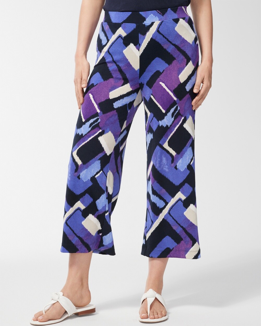 Travelers Cool Abstract Print Crops